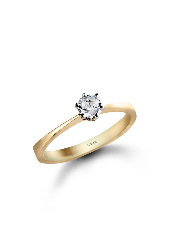 verenicki prsten sa dijamantom maestro
