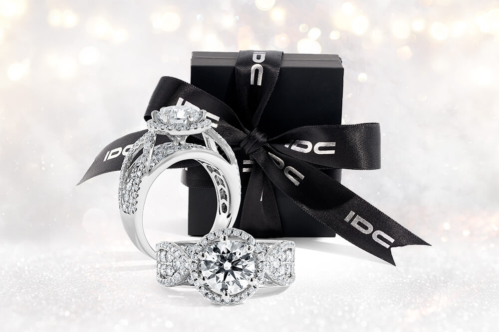 Dijamantski nakit kao poklon za Novu godinu