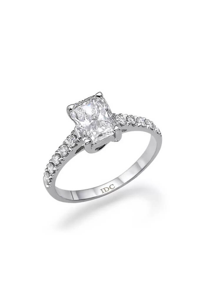 verenicki prsten sa dijamantom maestro