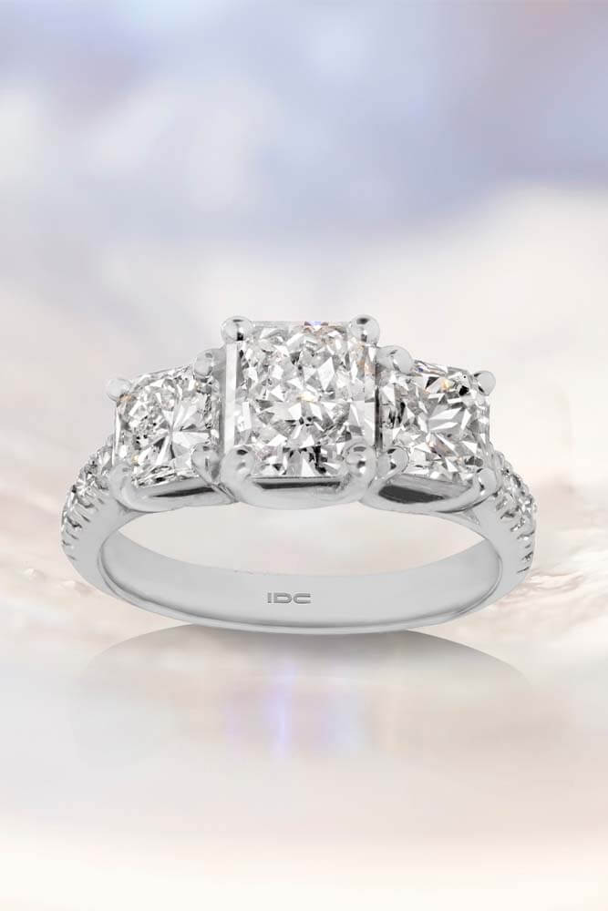 Verenički prsten sa dijamantima