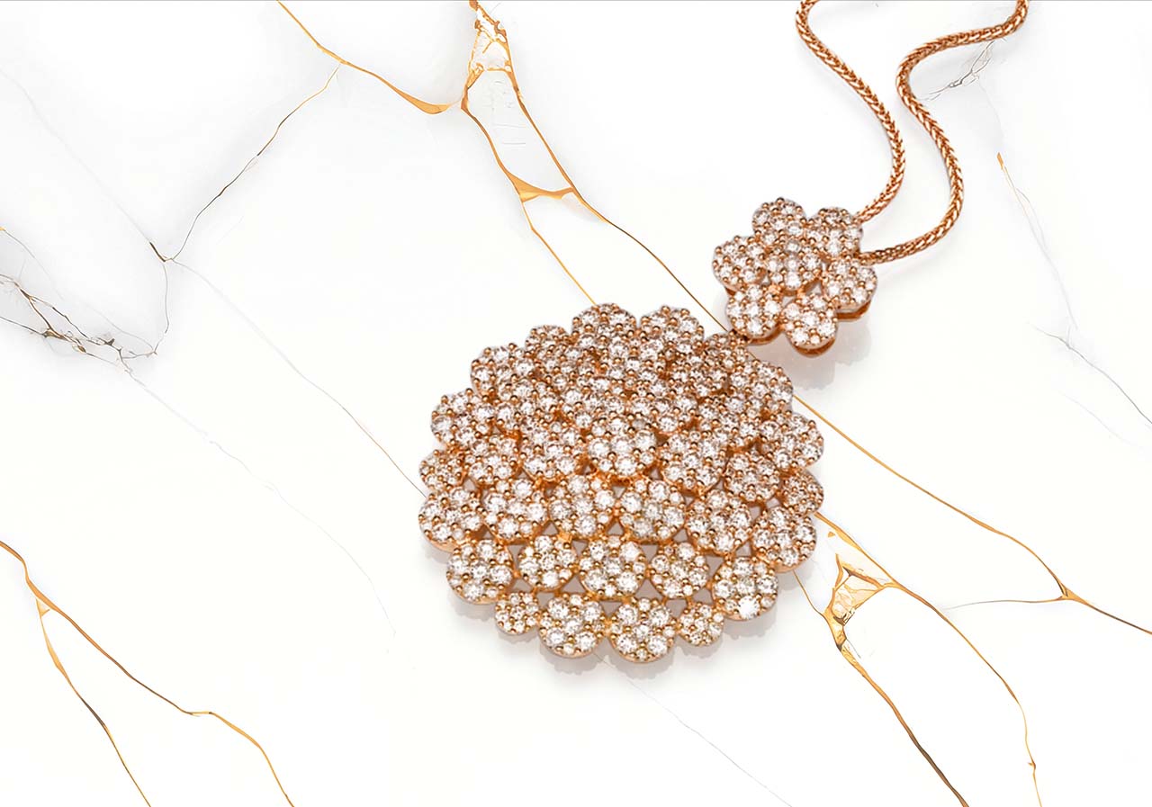 Floralni dijamantski nakit